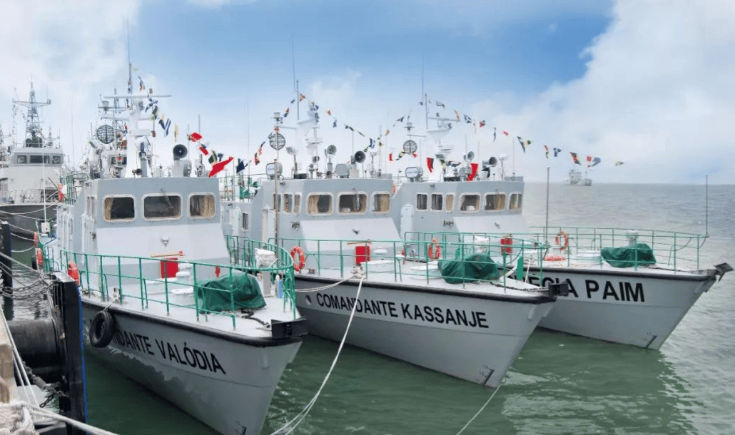 江龙船艇：船行四海 筑梦全球