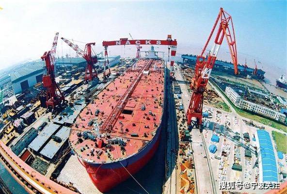 江龙船艇：江龙船艇是中国船舶工业集团旗下的子公司，专注于船艇和船用装备的设计、制造和销售。