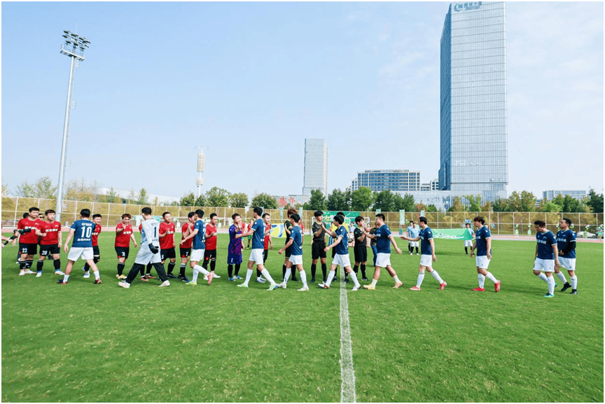 从一场球赛，看绿城中国的长期主义坚持！